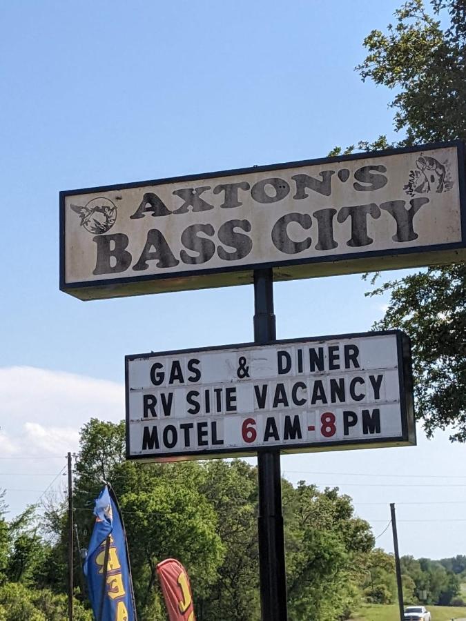 Axtons Bass City Lake Front Resort Emory Buitenkant foto